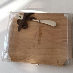 New mudpie wood cutting board
